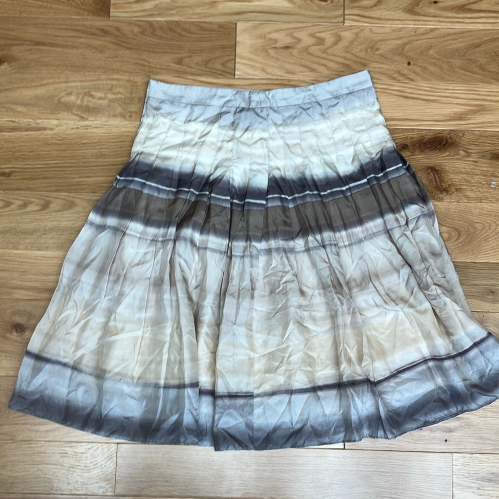 Theory 100% silk pleated Ombre A-Line Skirt sz 4